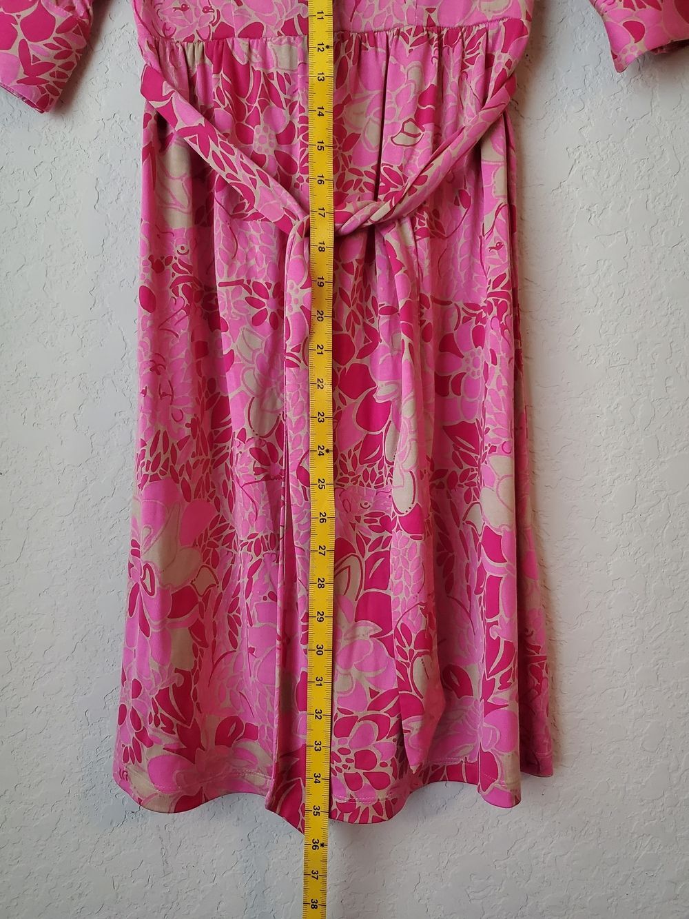 VTG Lilly Pulitzer 100% Silk Floral Dress - Pink & Beige V-Neck (Size 0) - Picture 8 of 9